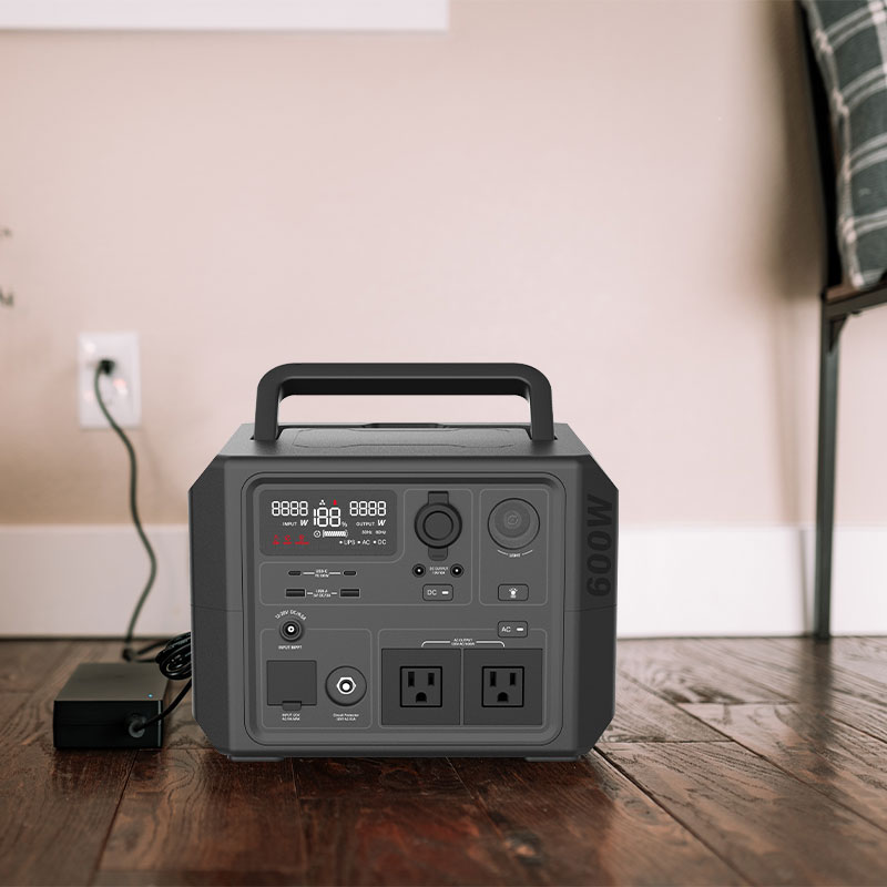 Stazione di Energia Portatile  - Outdoor Power Tool Storage recensione e prezzo