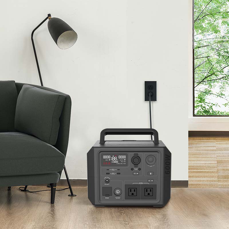 Stazione di Energia Portatile  - Outdoor Power Tool Storage recensione e prezzo