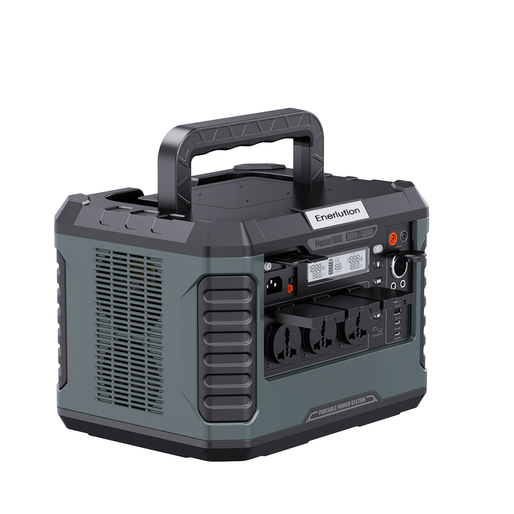 Batteria al litio con ricarica - Outdoor Power Tool Storage recensione e prezzo